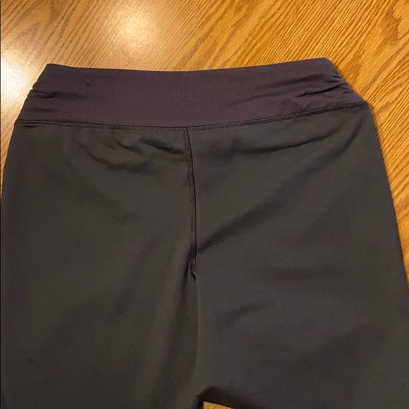 Reebok black size medium stretchy pants - Picture 5 of 8
